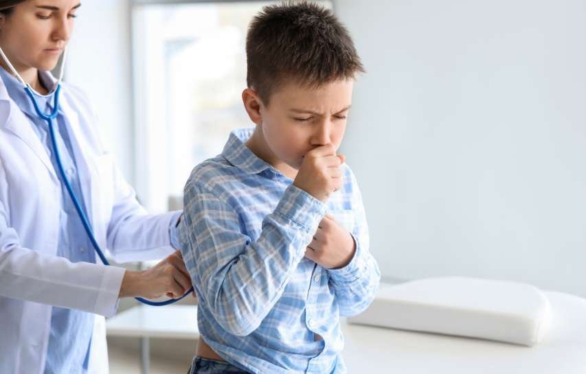 Kapan Harus Berkonsultasi dengan Dokter jika anak batuk